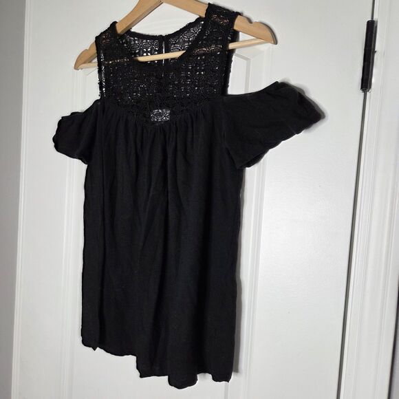 Old Navy Black Cold Shoulder Womens Top Back Keyhole Button Lace Top Small - Picture 2 of 6